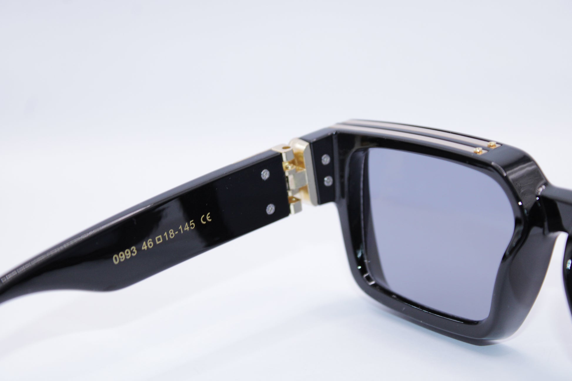 ecomposer-model-NOIR GOLD